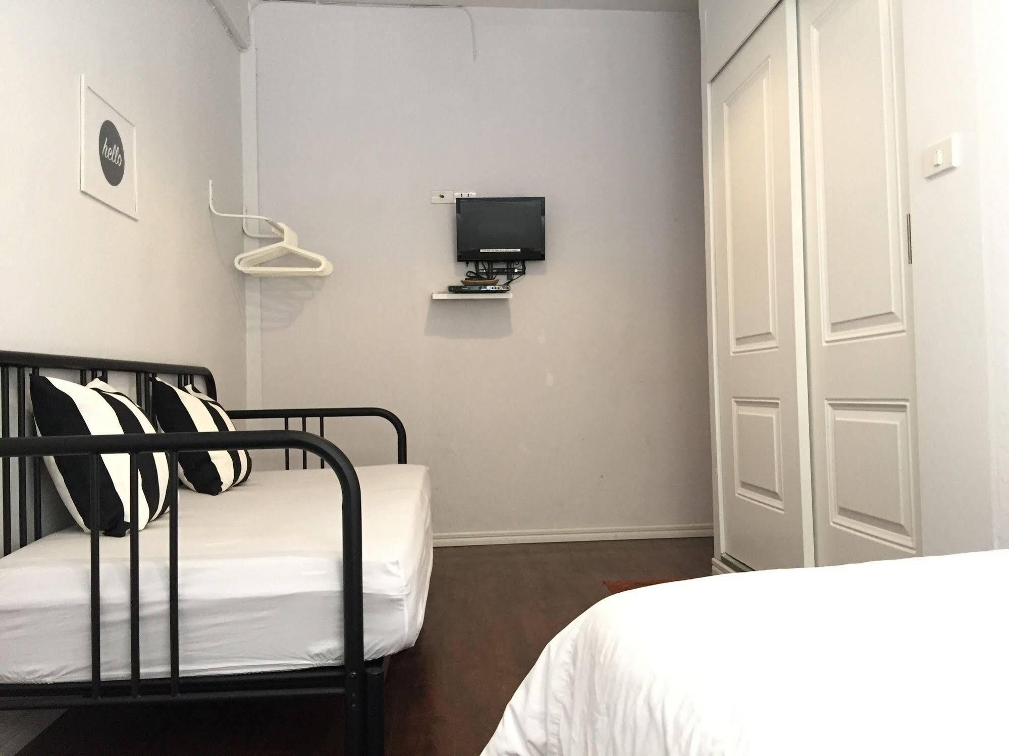 Cooper Pansiyon Bangkok Dış mekan fotoğraf